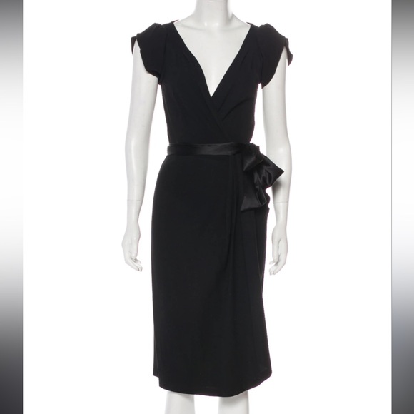 Diane von Furstenberg Black Wool Satin Trim Detail Antoinette Wrap Dress - Picture 2 of 7